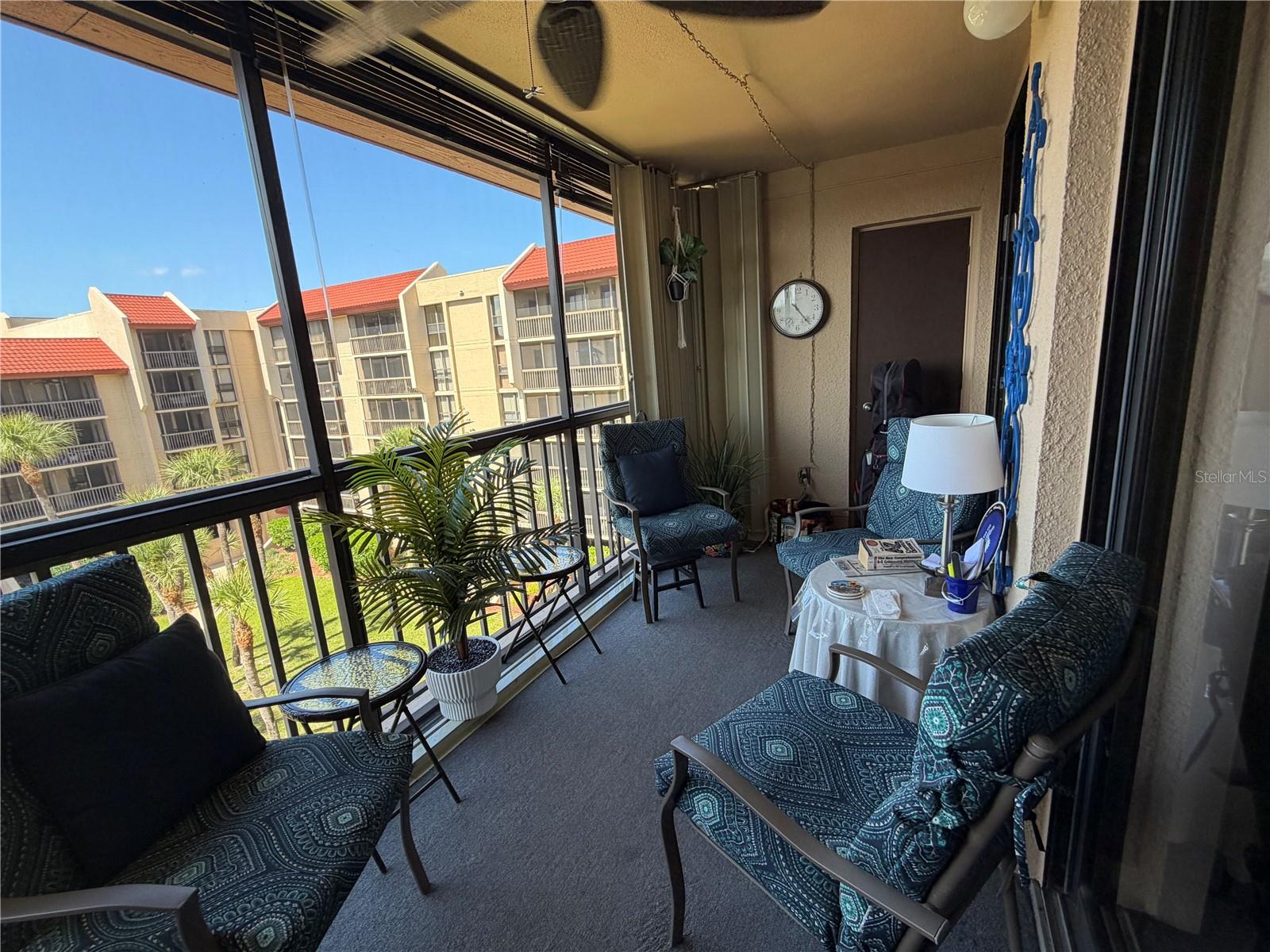 PROMENADES EAST - Residential