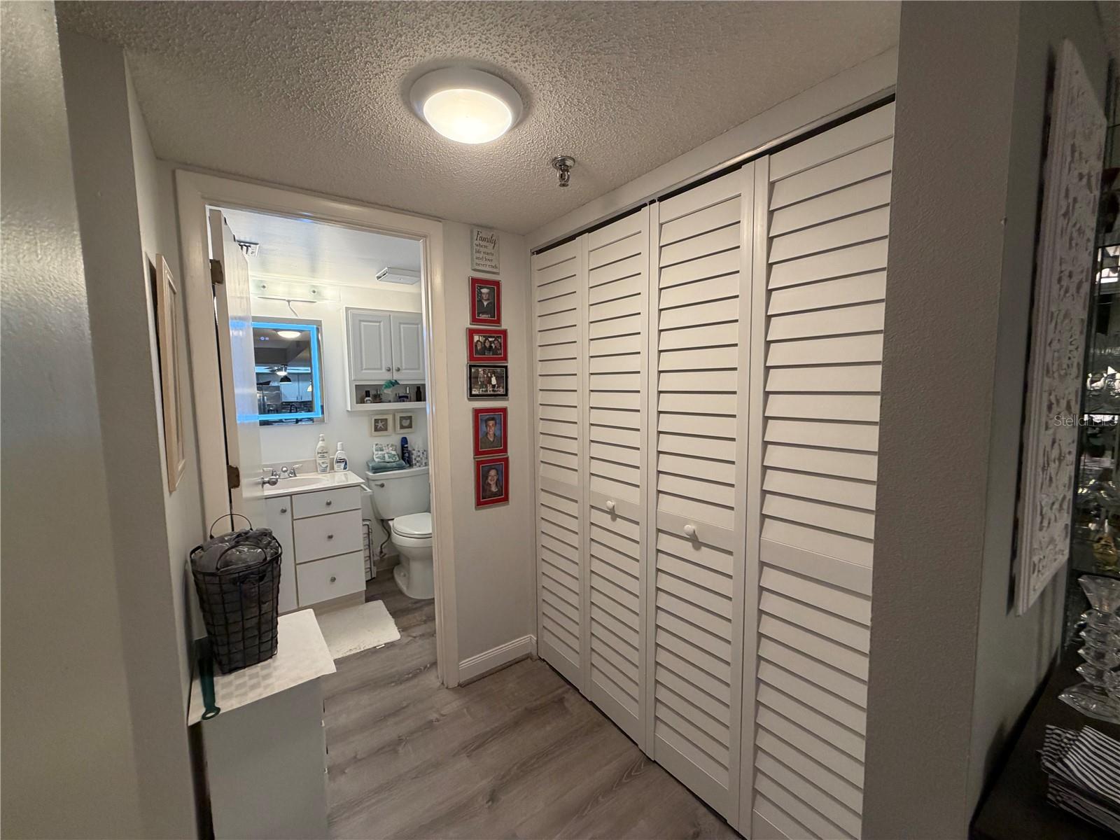 PROMENADES EAST - Residential