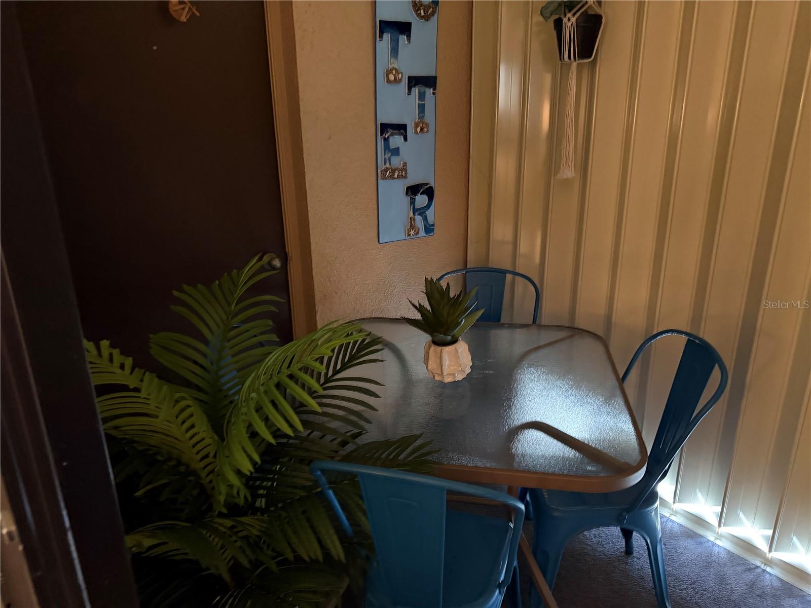 PROMENADES EAST - Residential