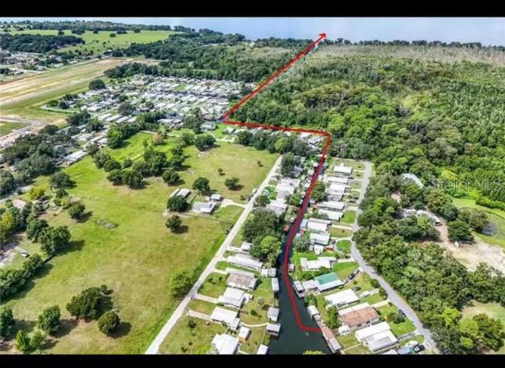 Photo of 13426 Palm Drive, Astatula, FL 34705 (MLS # G5105763)