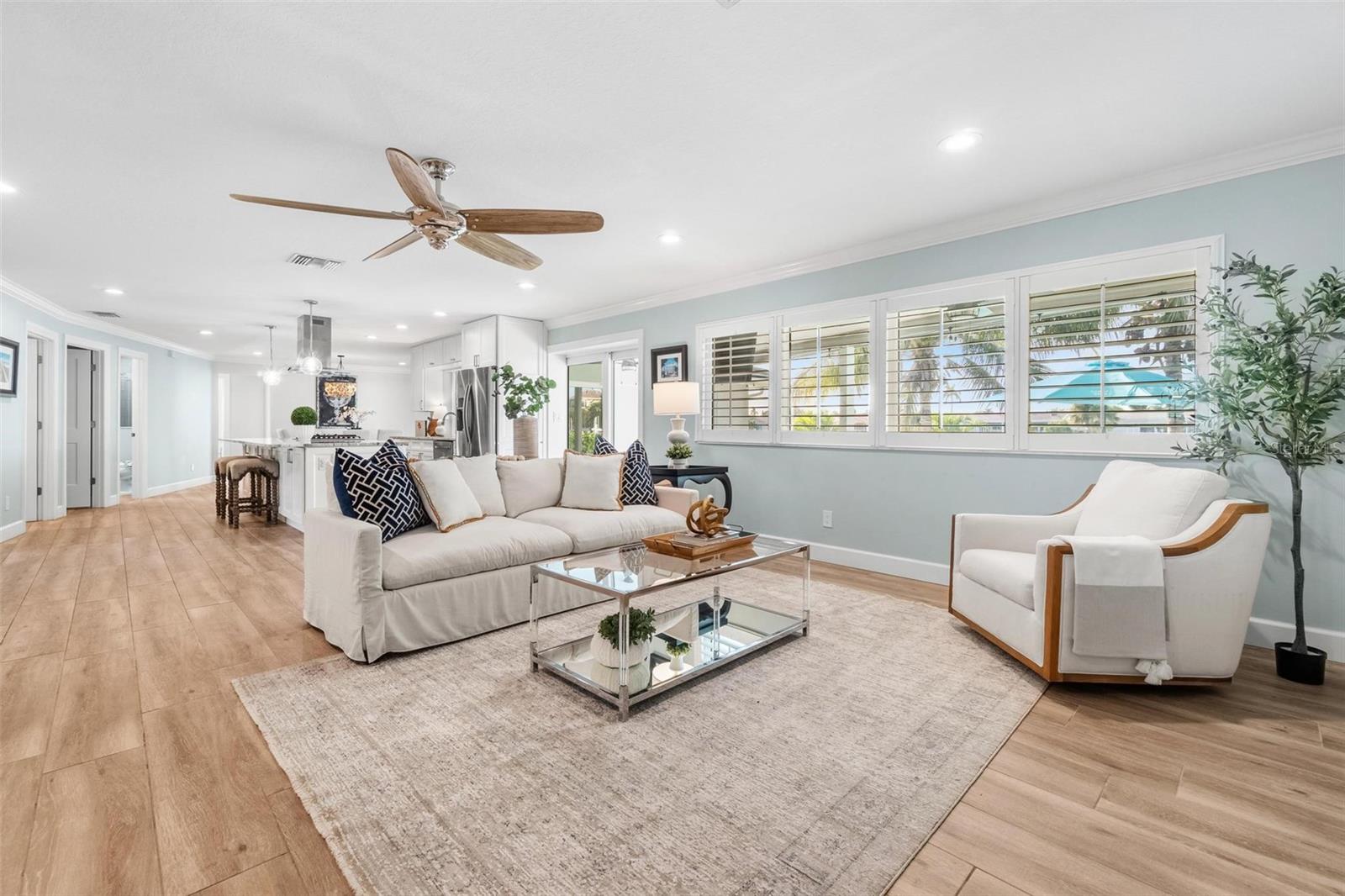 VENETIAN ISLES - Residential