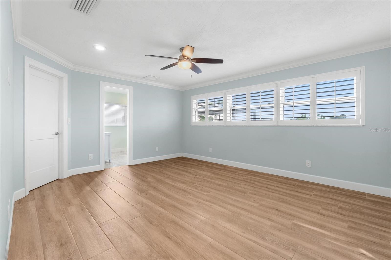 VENETIAN ISLES - Residential