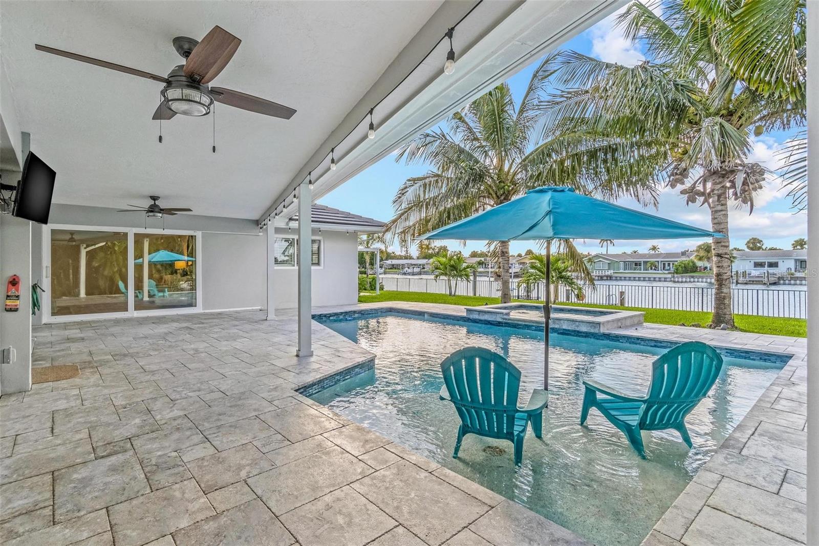 VENETIAN ISLES - Residential