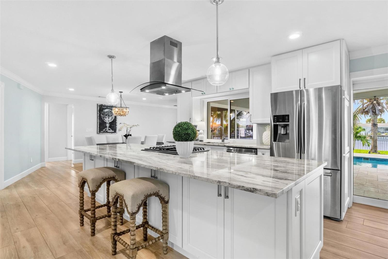 VENETIAN ISLES - Residential
