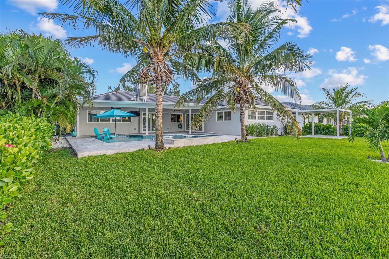 VENETIAN ISLES - Residential