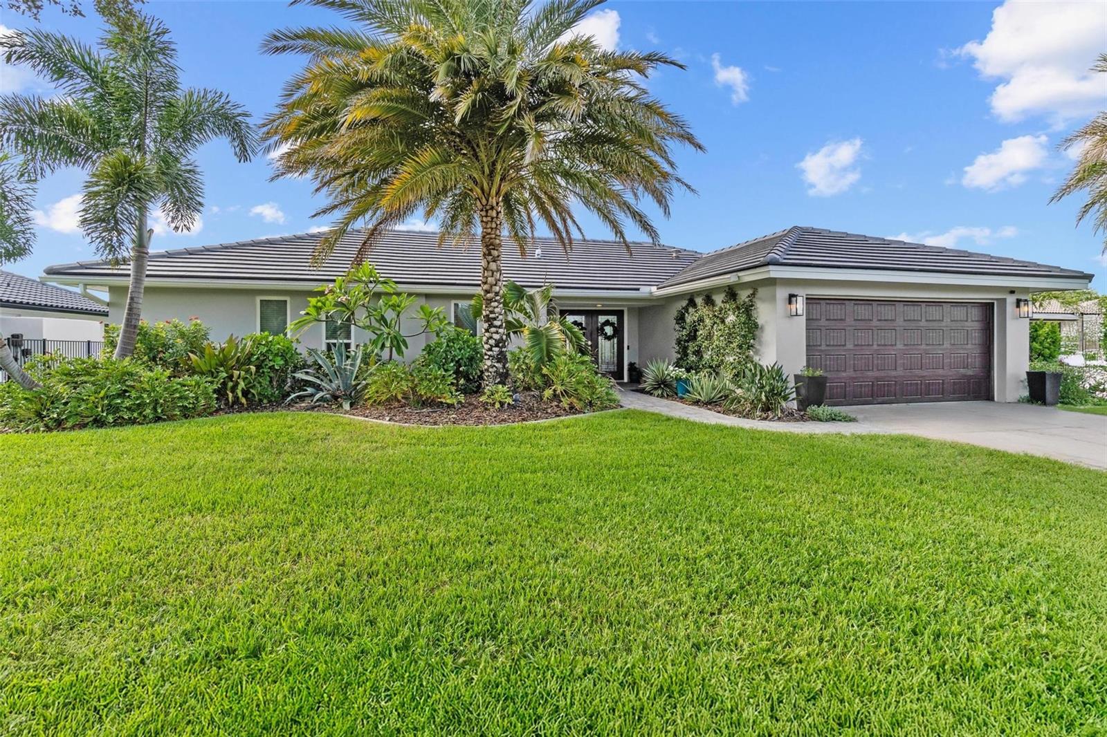 VENETIAN ISLES - Residential