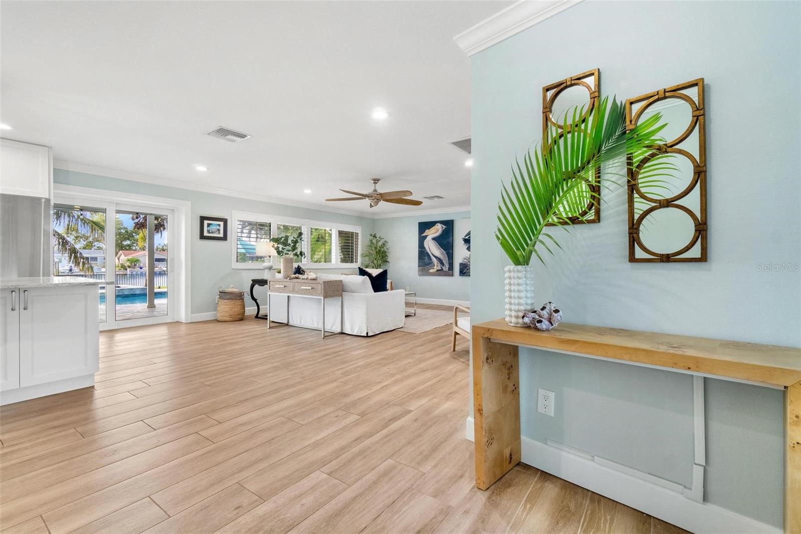 VENETIAN ISLES - Residential