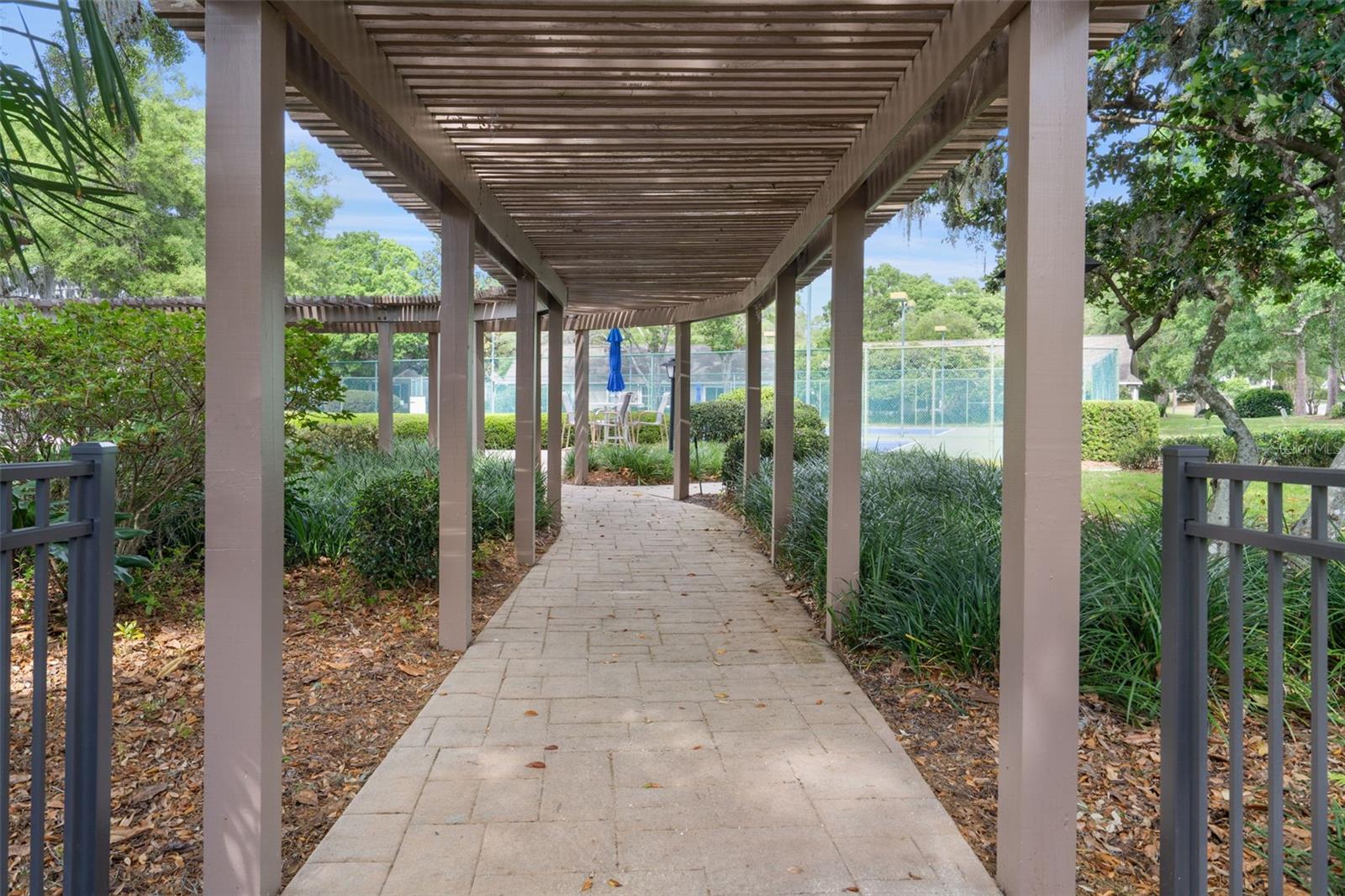 FOX HOLLOW VILLAGE FIRST ADD - Residential