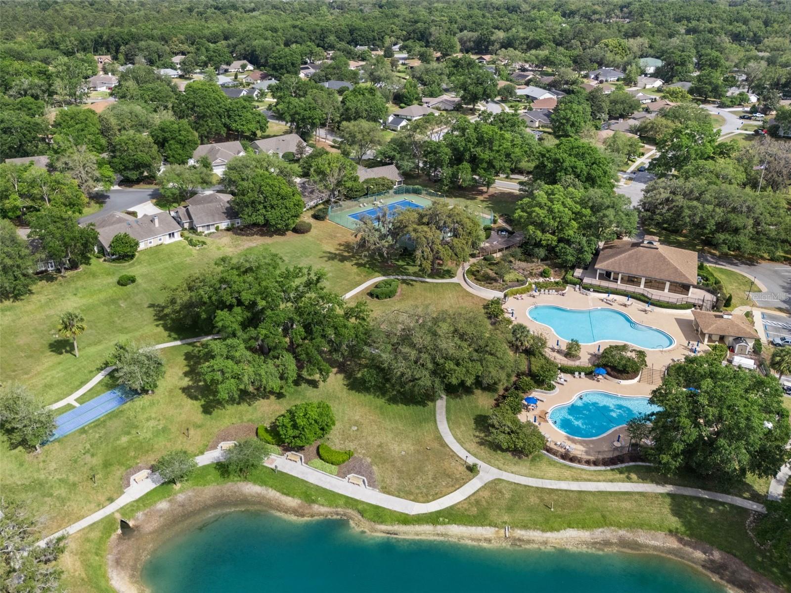 FOX HOLLOW VILLAGE FIRST ADD - Residential