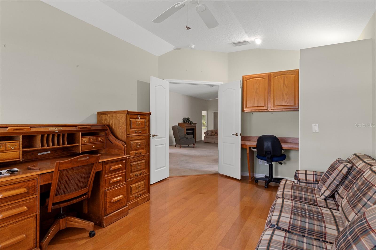 FOX HOLLOW VILLAGE FIRST ADD - Residential