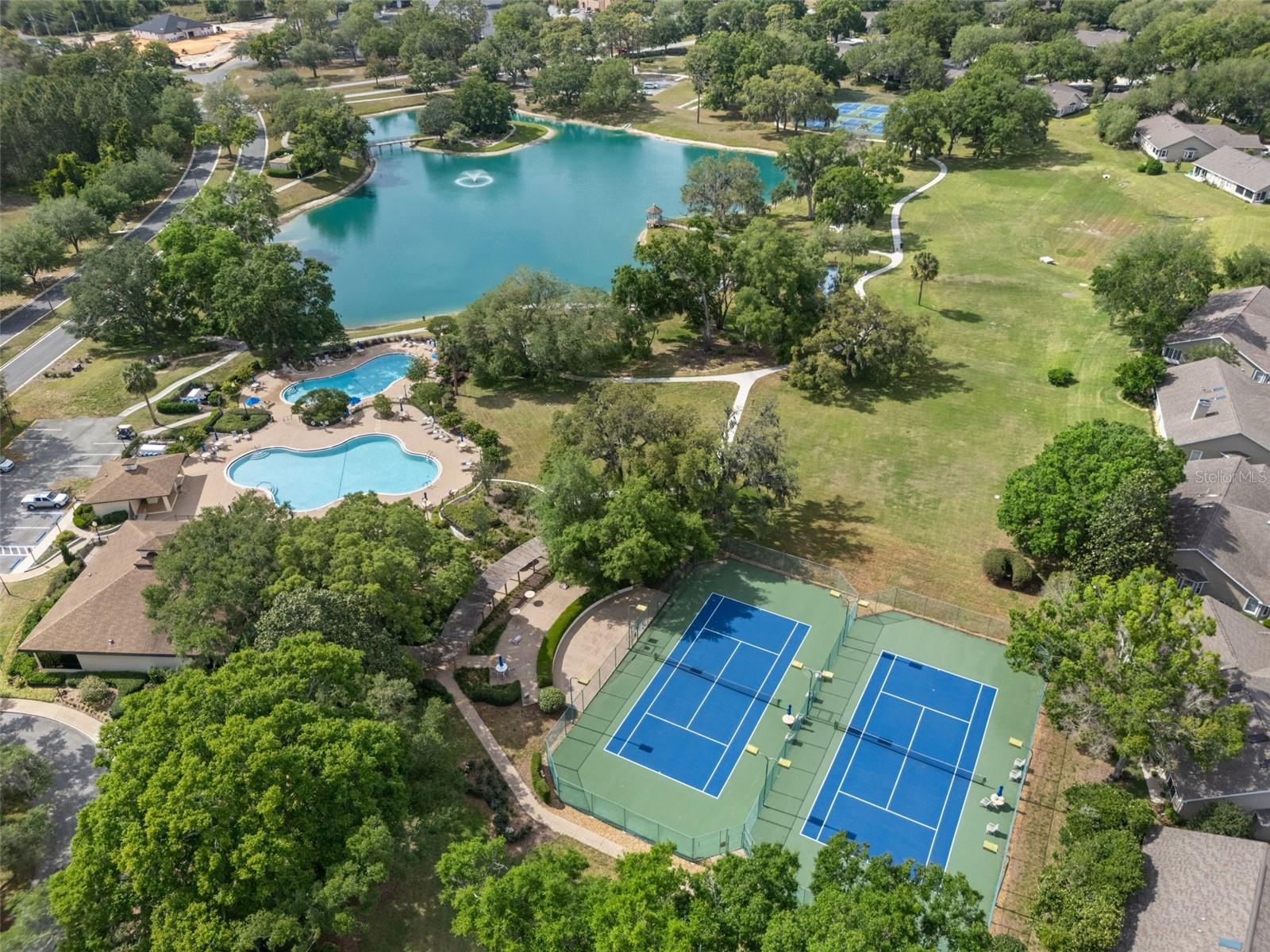 FOX HOLLOW VILLAGE FIRST ADD - Residential