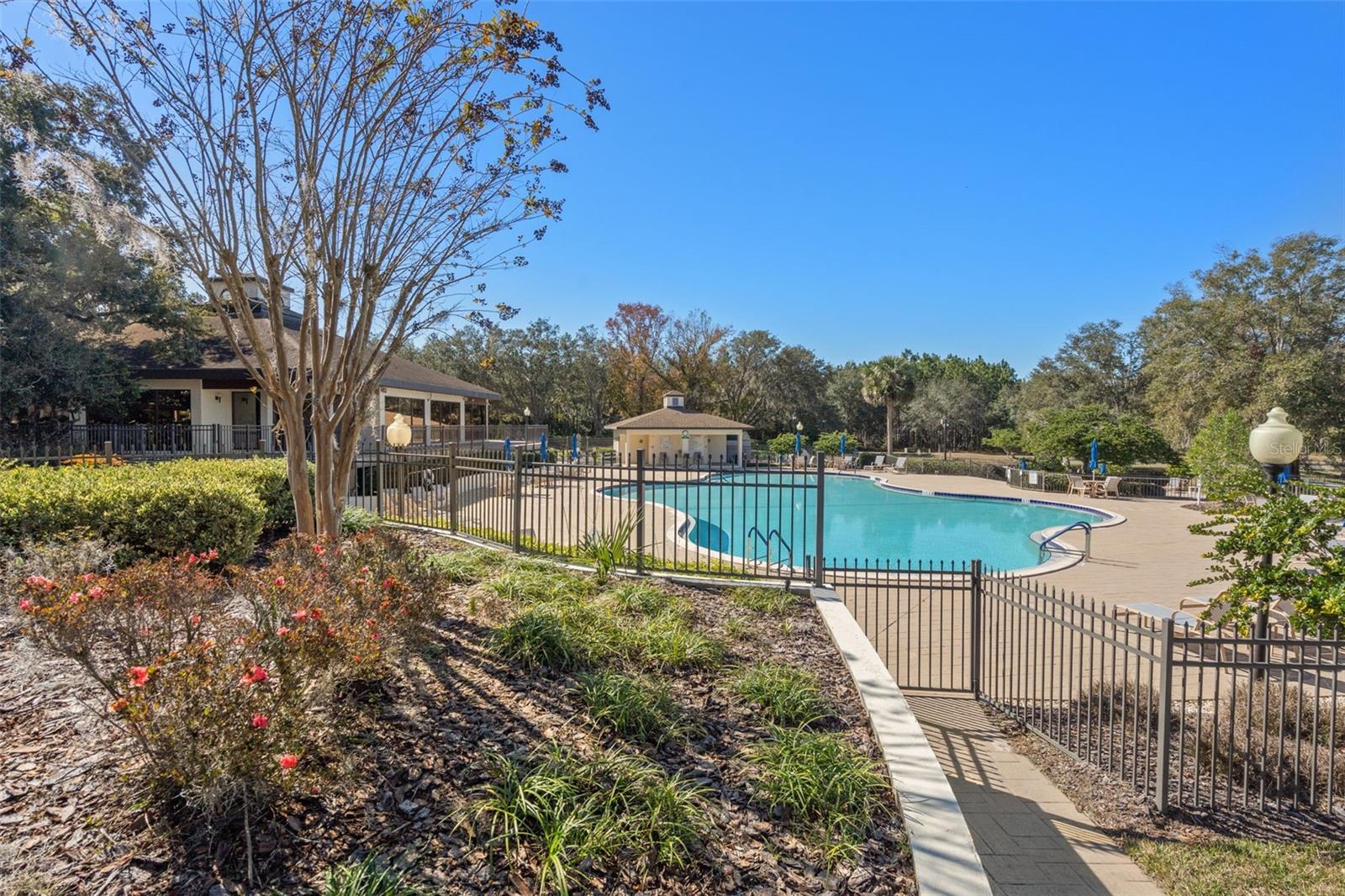 FOX HOLLOW VILLAGE FIRST ADD - Residential