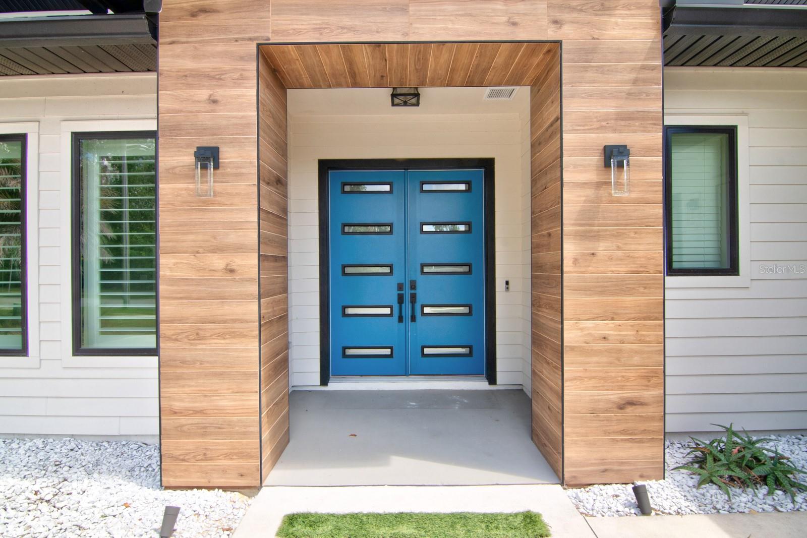 GLORIA'S WAY - Residential Lease