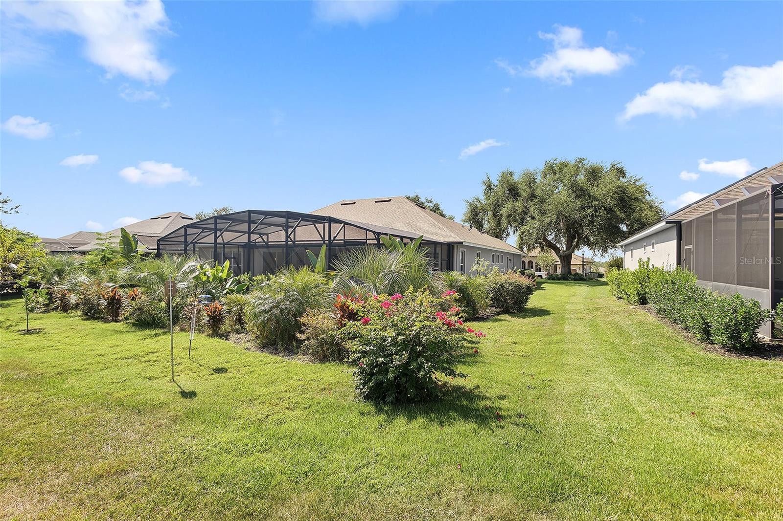 HARBOR HILLS - Residential