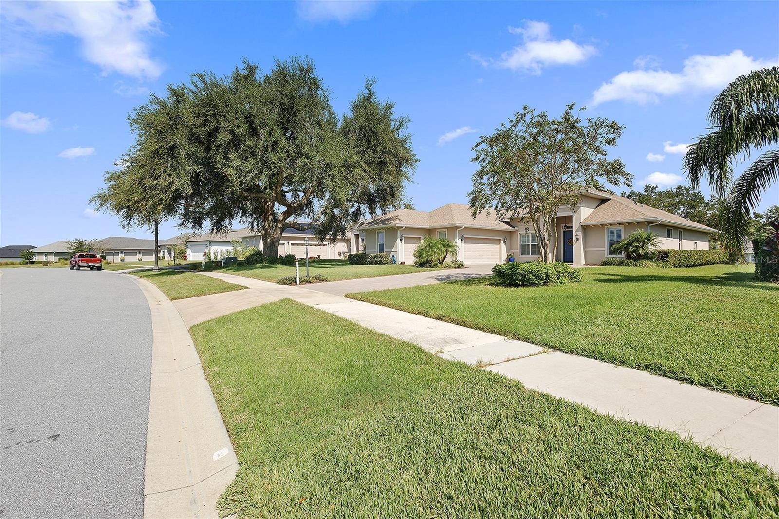 HARBOR HILLS - Residential