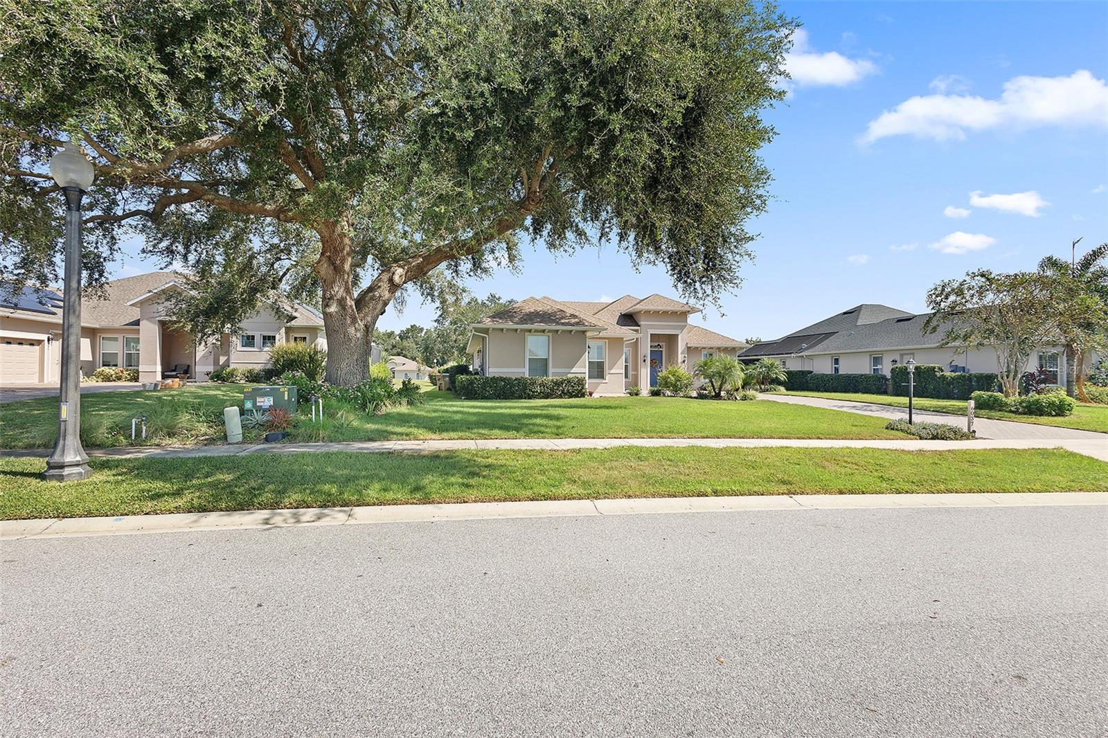 HARBOR HILLS - Residential