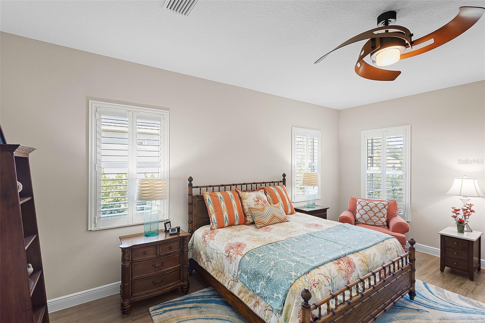 HARBOR HILLS - Residential