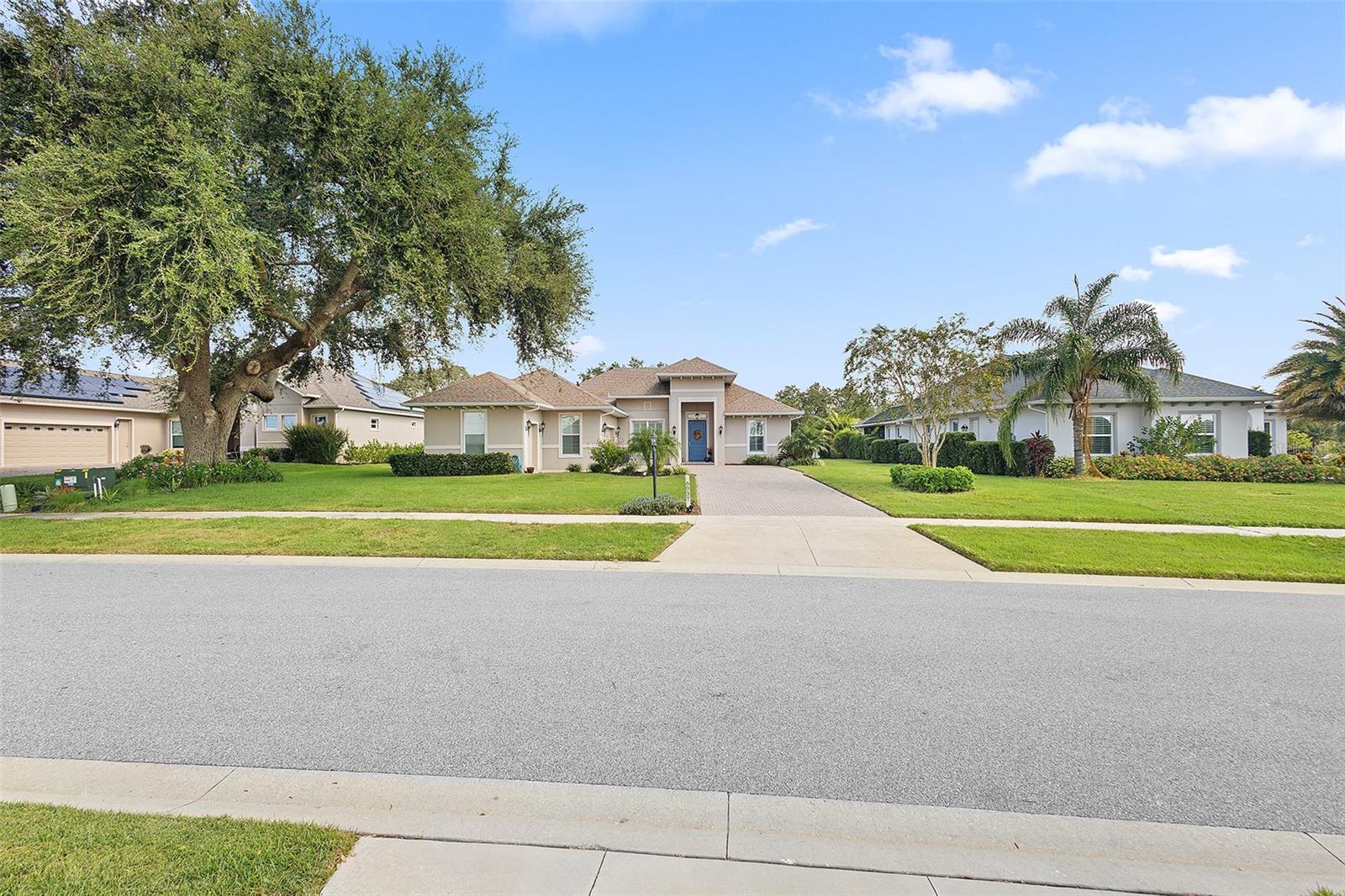 HARBOR HILLS - Residential