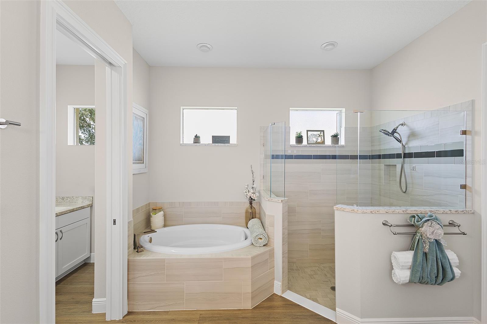 HARBOR HILLS - Residential