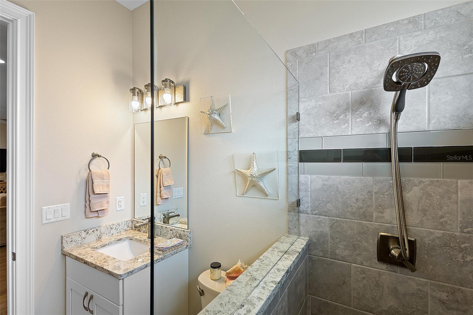 HARBOR HILLS - Residential