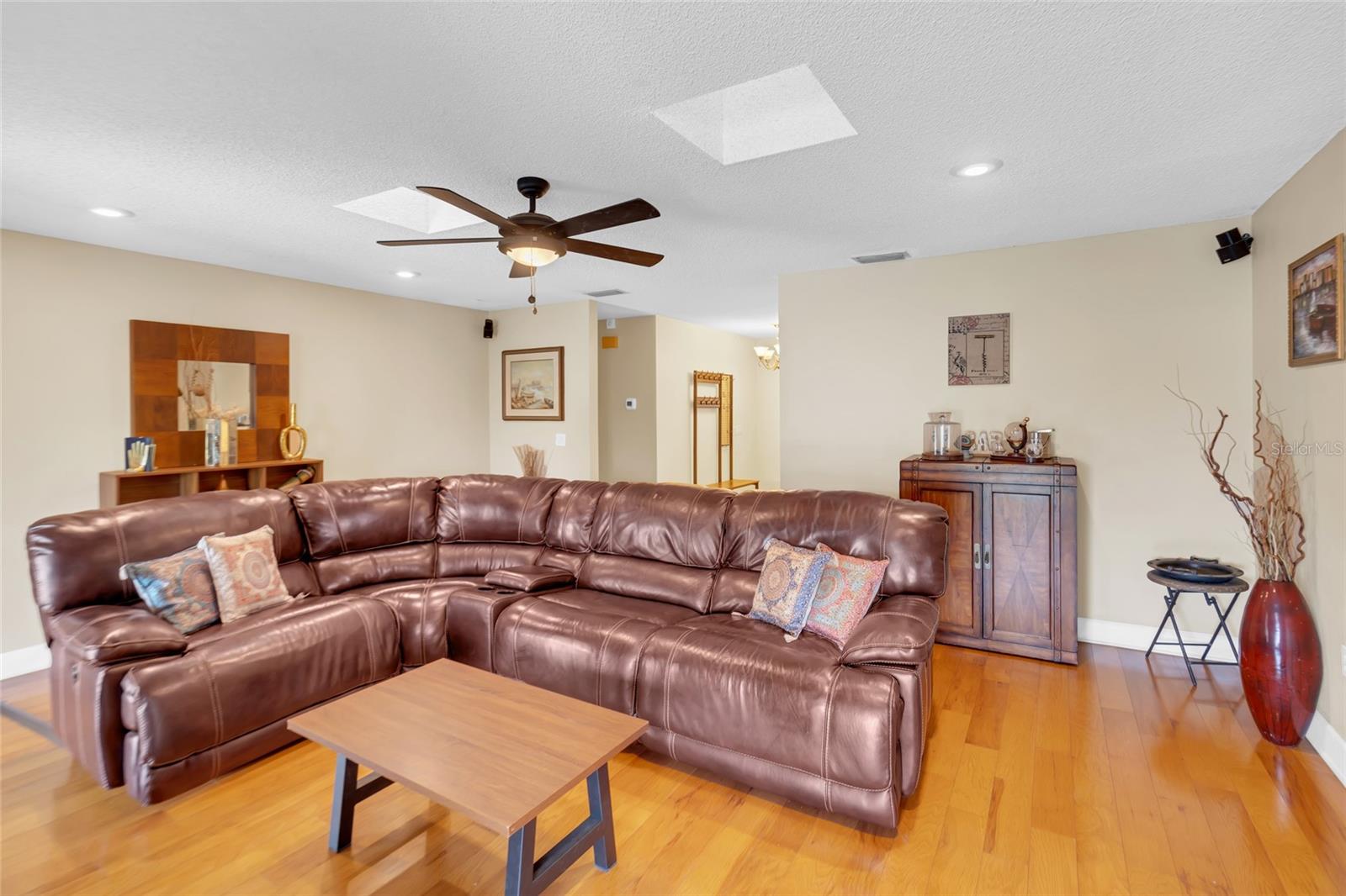 UNIVERSITY PINES - Residential