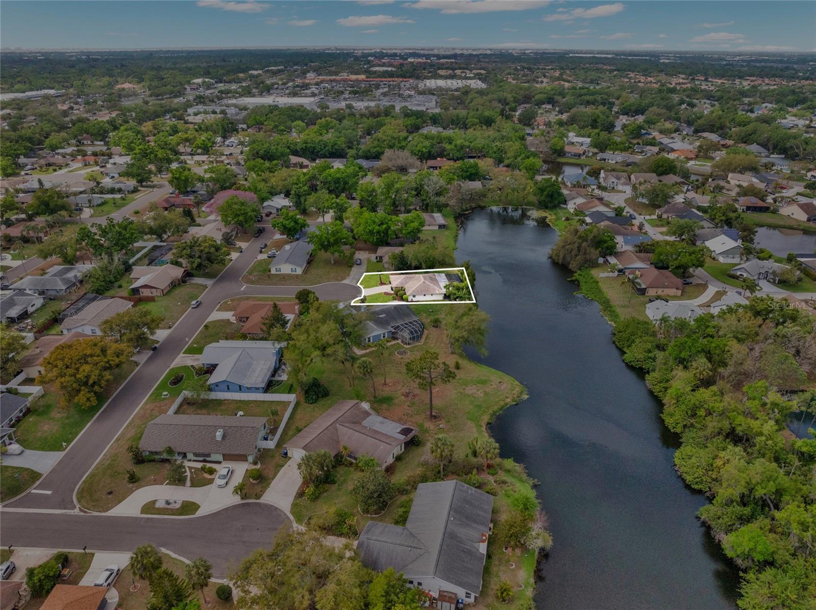 UNIVERSITY PINES - Residential