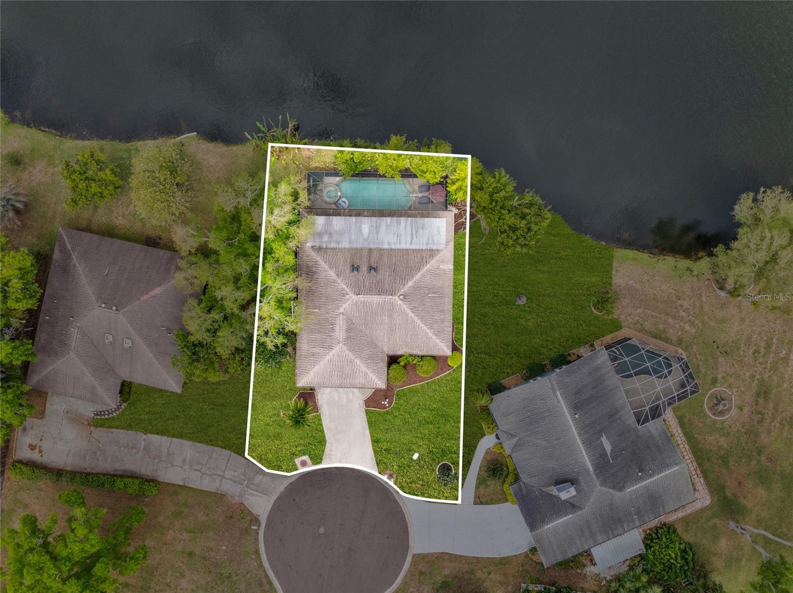 UNIVERSITY PINES - Residential