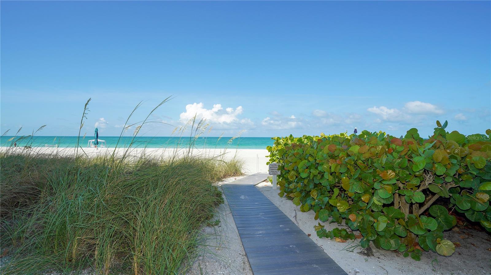 PRIVATEER SOUTH - Residential