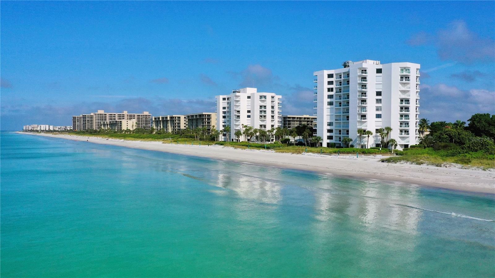 PRIVATEER SOUTH - Residential