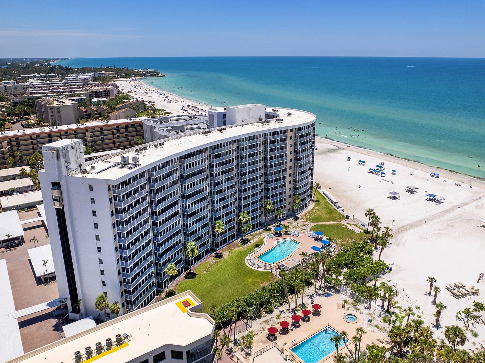 CRYSTAL SANDS 2 - Residential