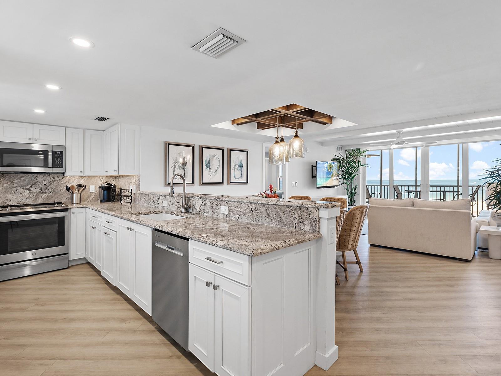 CRYSTAL SANDS 2 - Residential