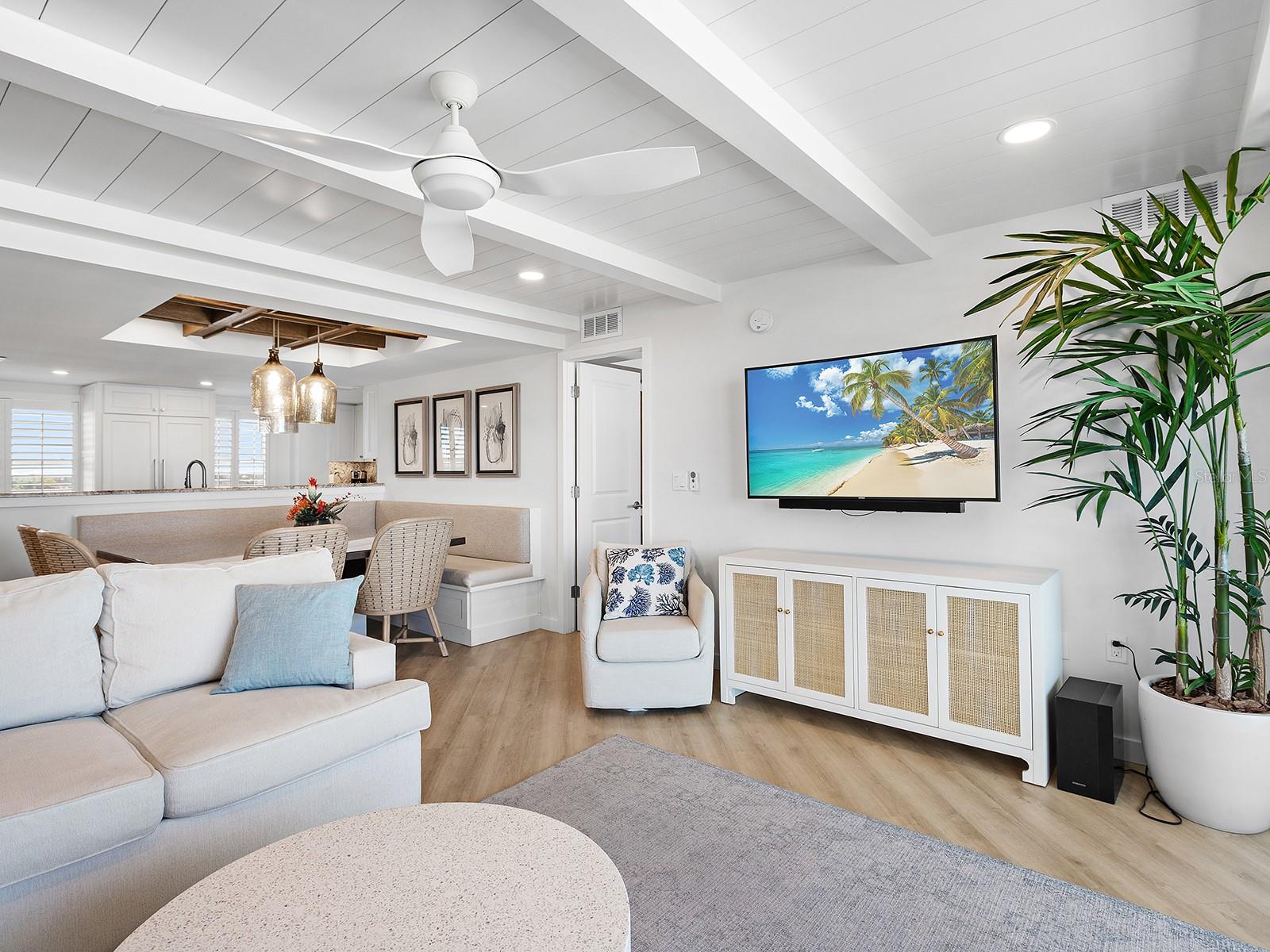 CRYSTAL SANDS 2 - Residential