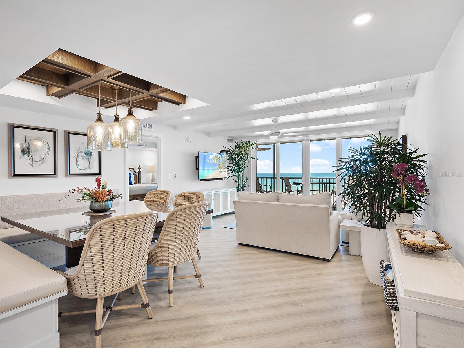 CRYSTAL SANDS 2 - Residential