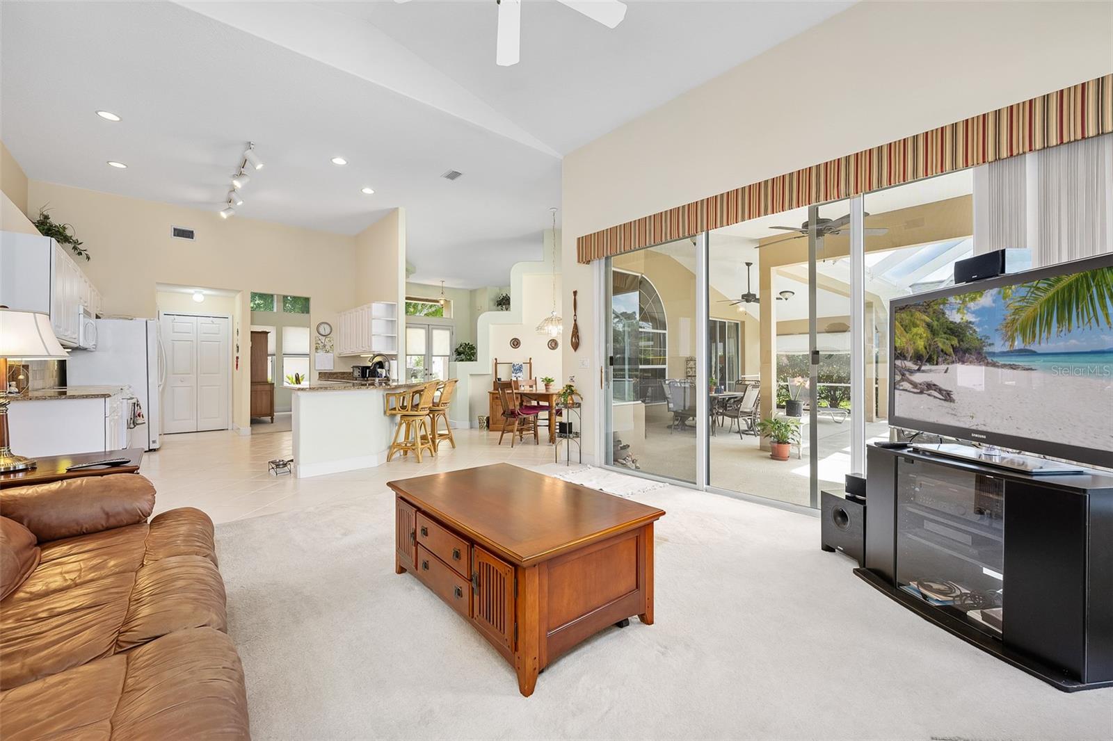 PLANTATION BAY PH 01A UNIT 01-6 - Residential