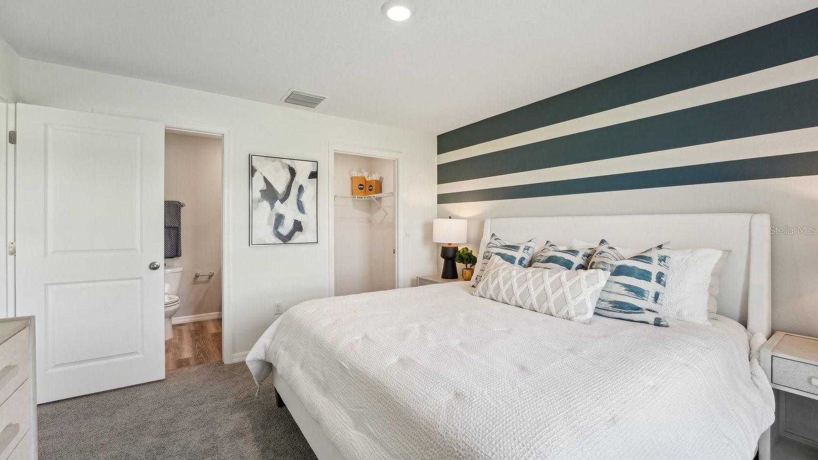 MANDARIN GROVE - Residential