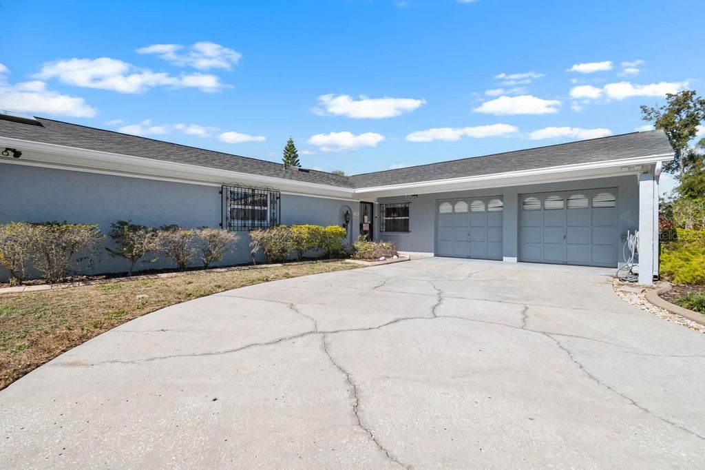 Photo of 7506 Armand Circle, Tampa, FL 33634 (MLS # TB8472508)