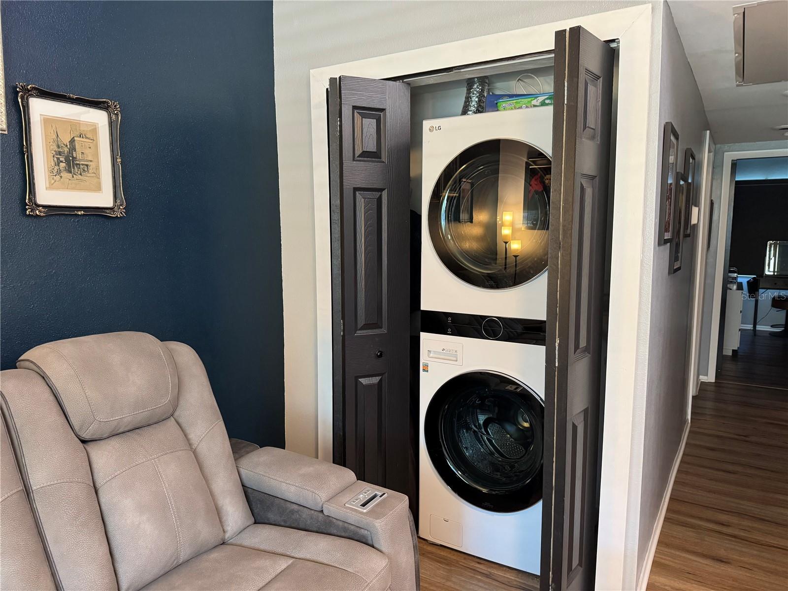 PARADISE LAKES RESORT CONDO - Residential