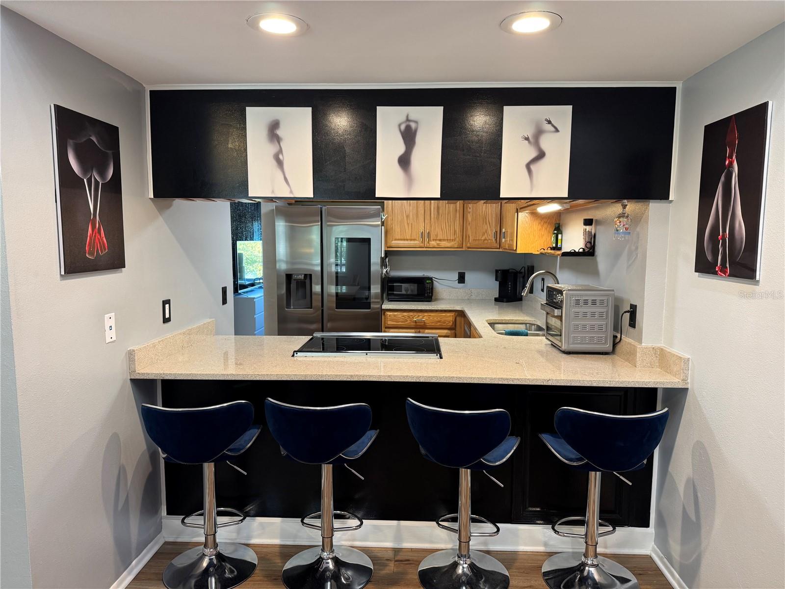 PARADISE LAKES RESORT CONDO - Residential