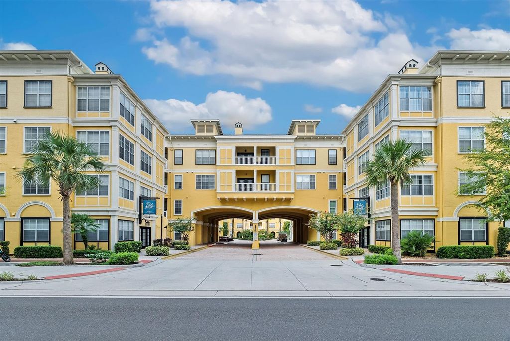 Photo of 860 N Orange Avenue #234, Orlando, FL 32801 (MLS # O6338701)