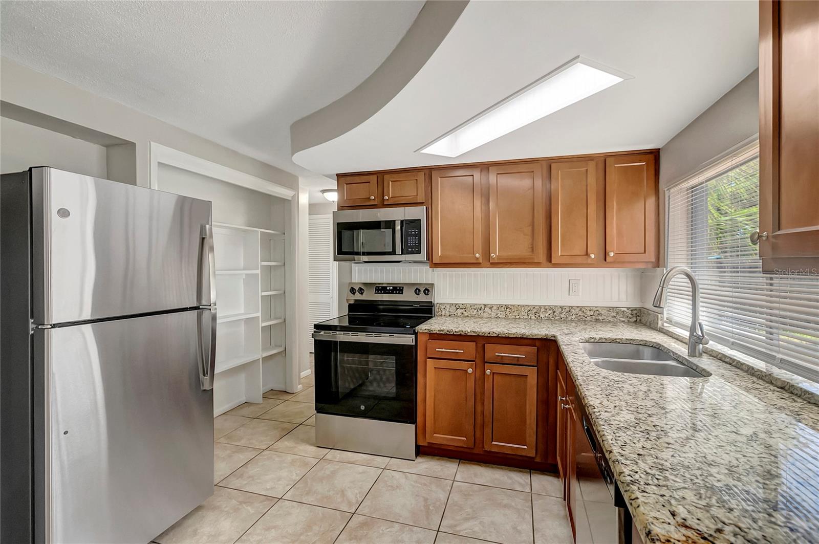 BEACON SQUARE - Residential
