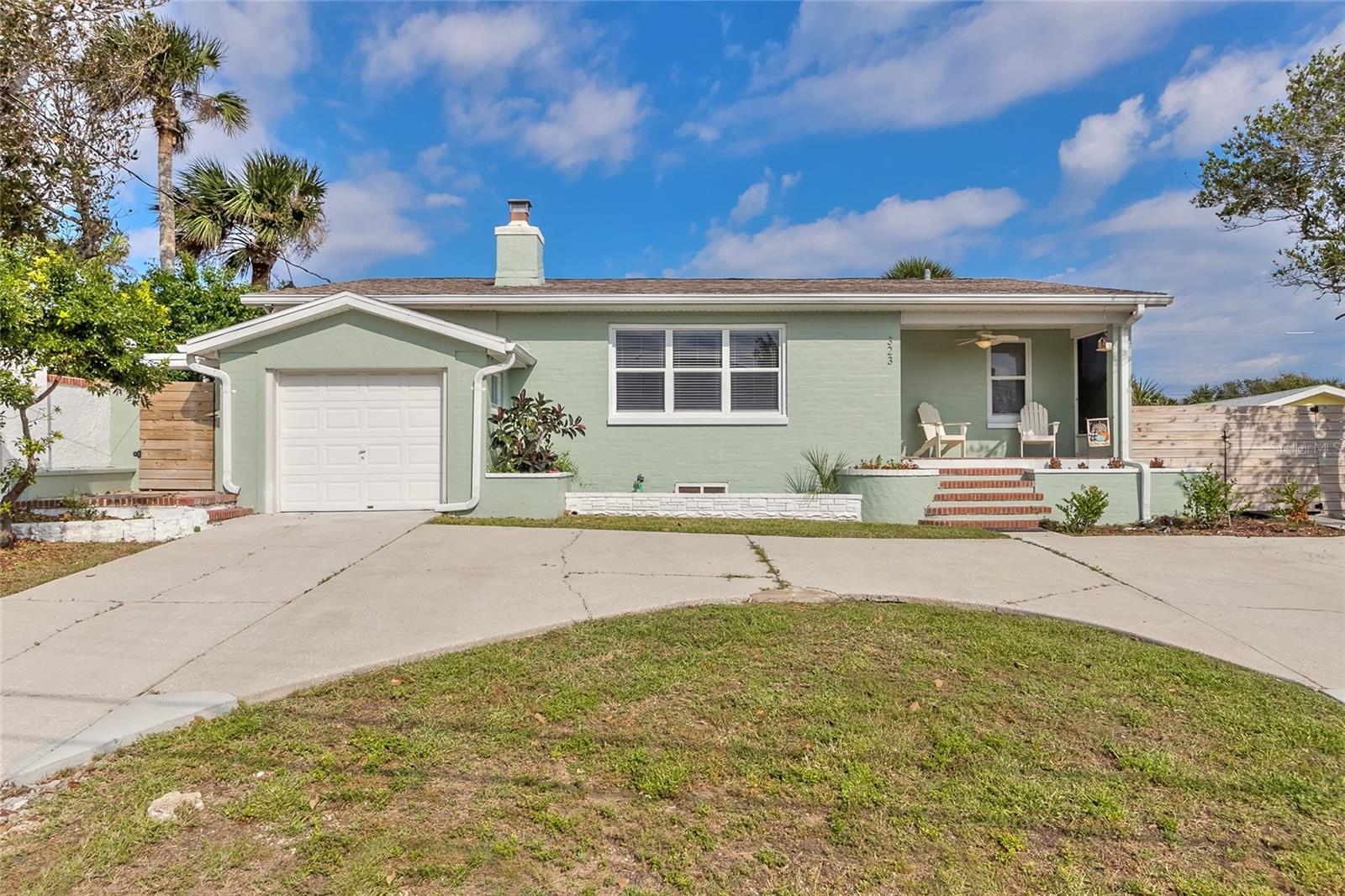 View DAYTONA BEACH, FL 32118 house