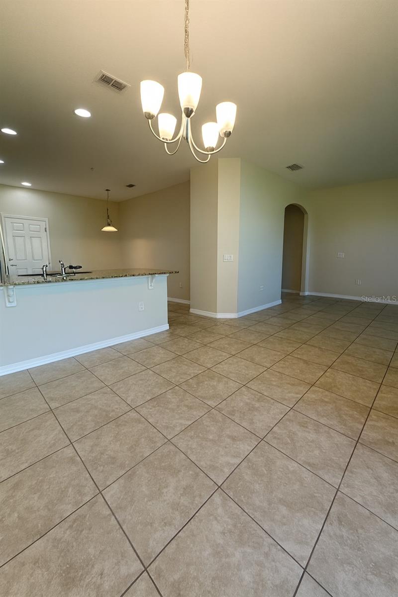 OAK RIDGE PLACE - Residential Lease