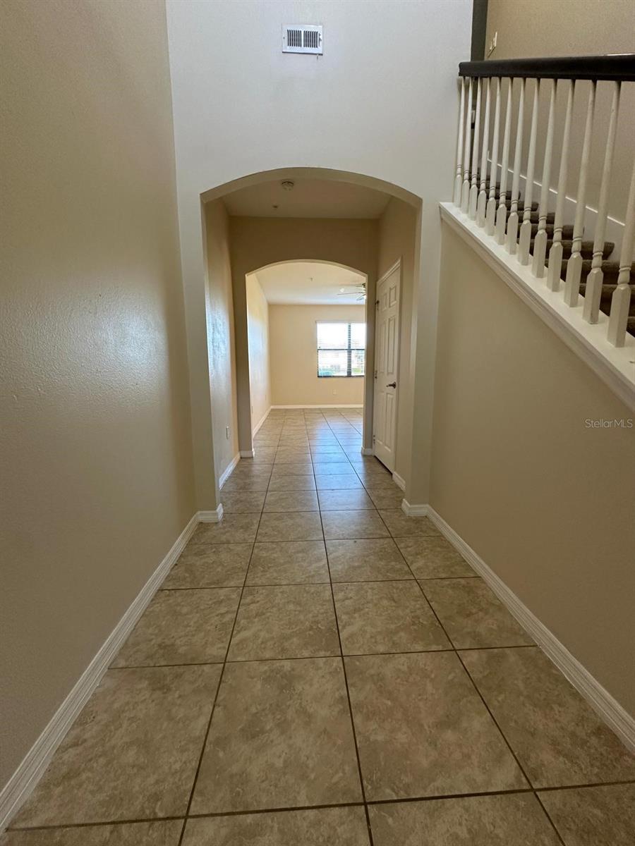 OAK RIDGE PLACE - Residential Lease