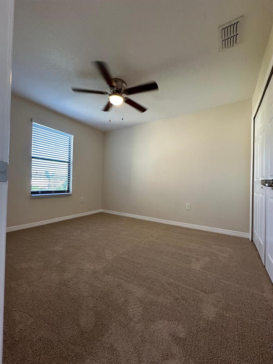 OAK RIDGE PLACE - Residential Lease