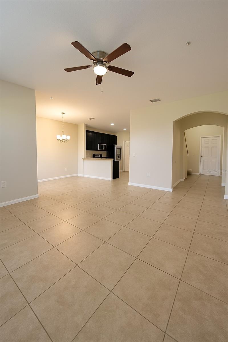OAK RIDGE PLACE - Residential Lease