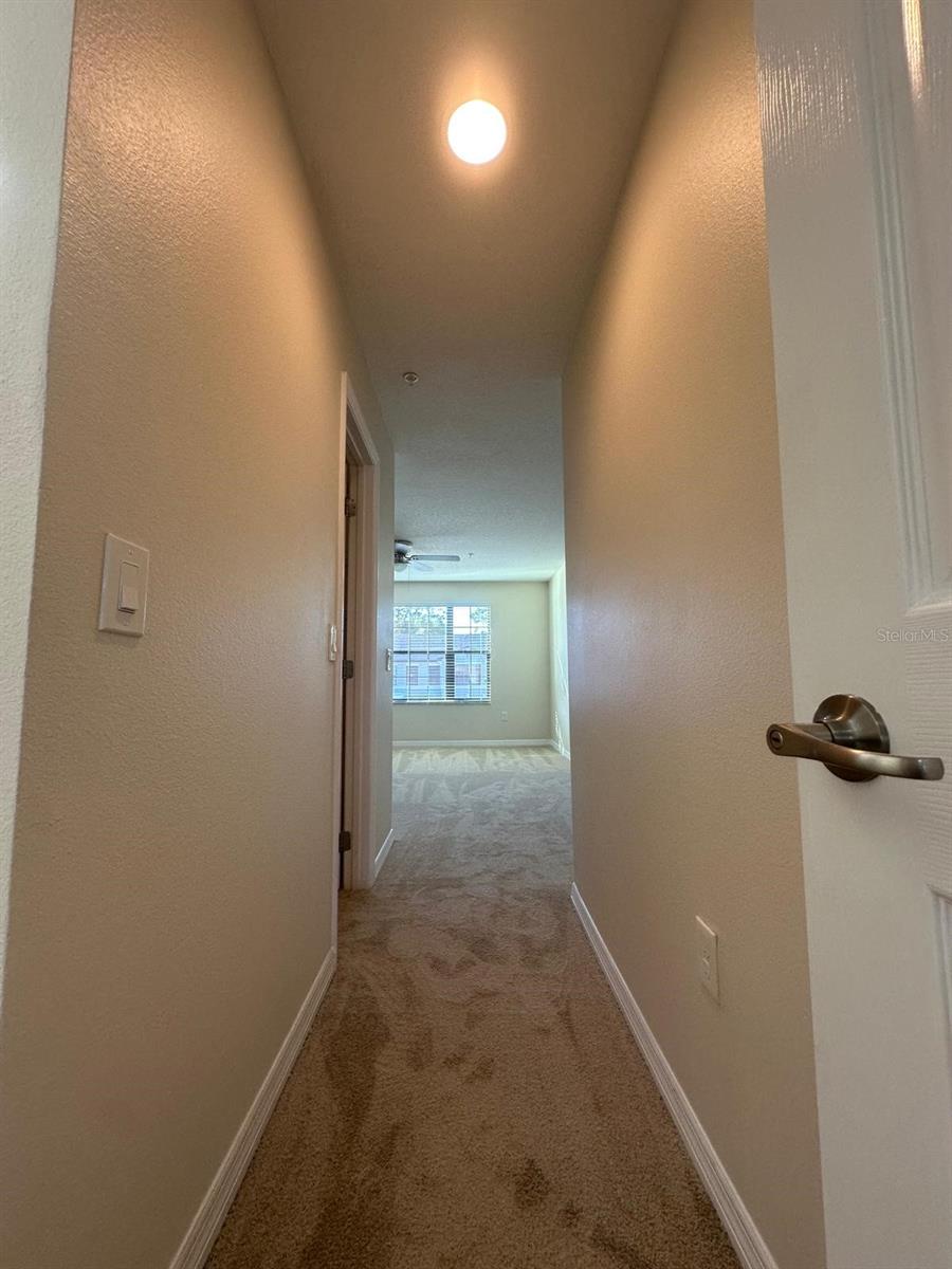 OAK RIDGE PLACE - Residential Lease