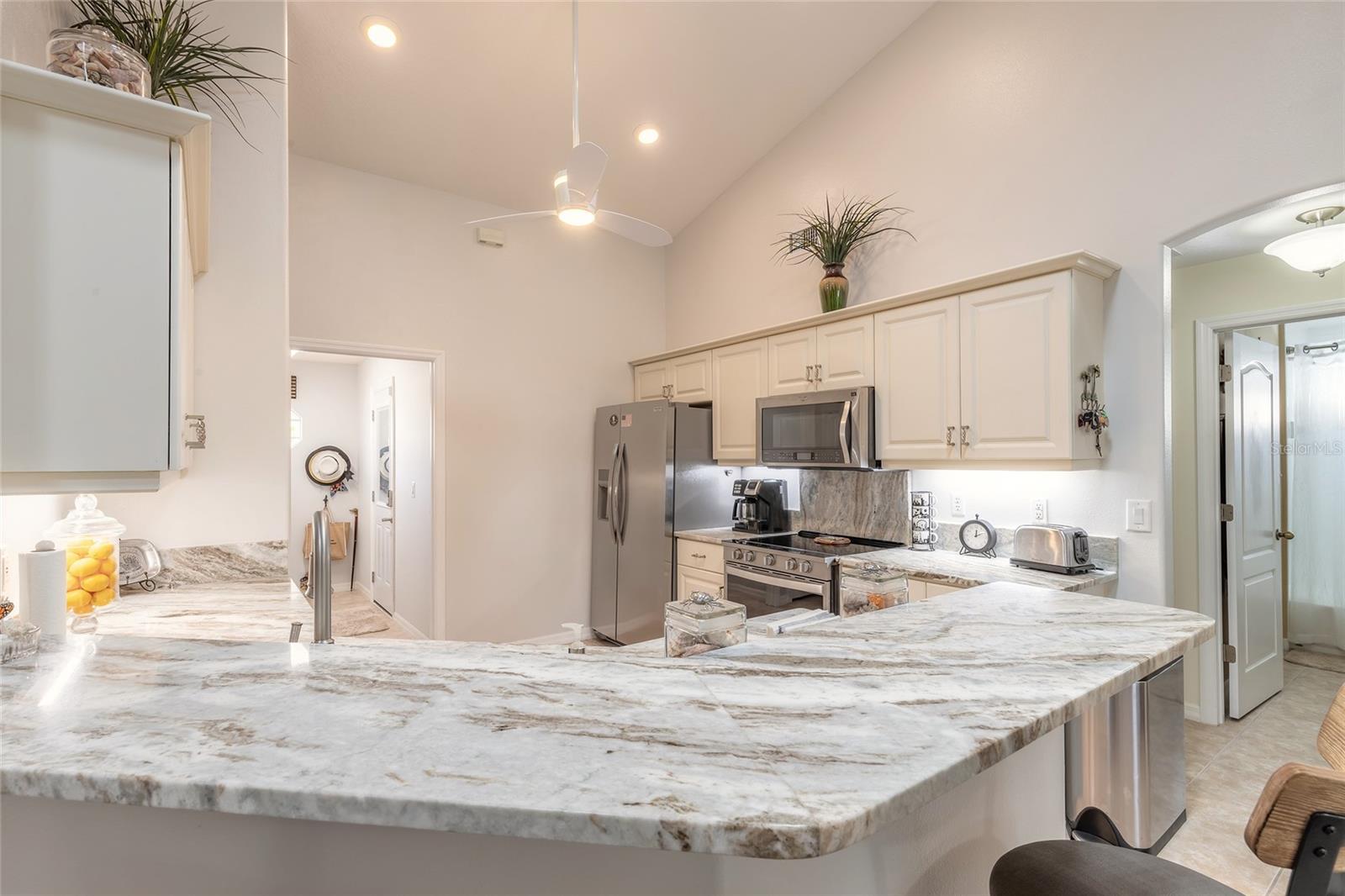 5452 SAINT REGIS WAY