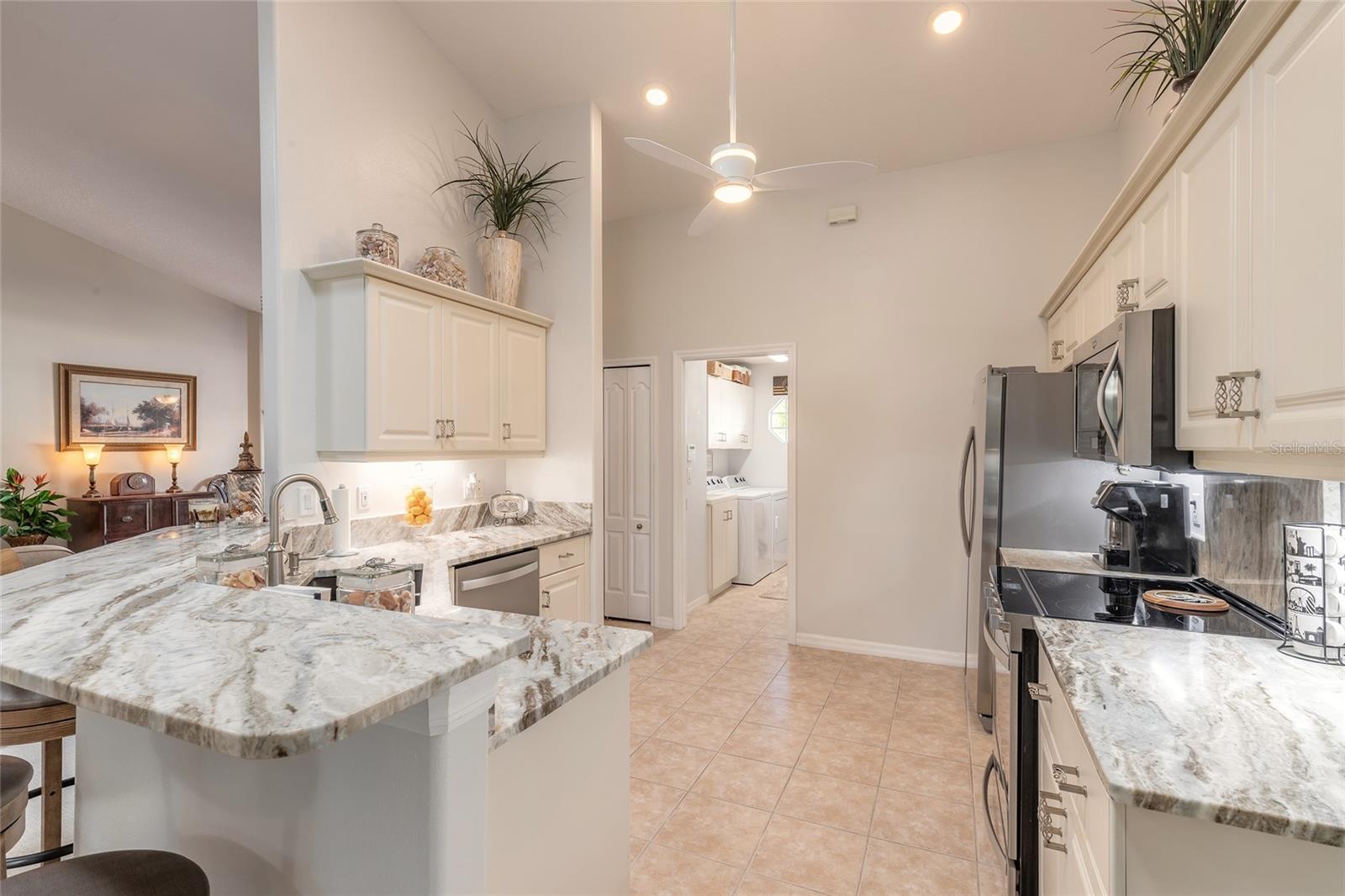 5452 SAINT REGIS WAY