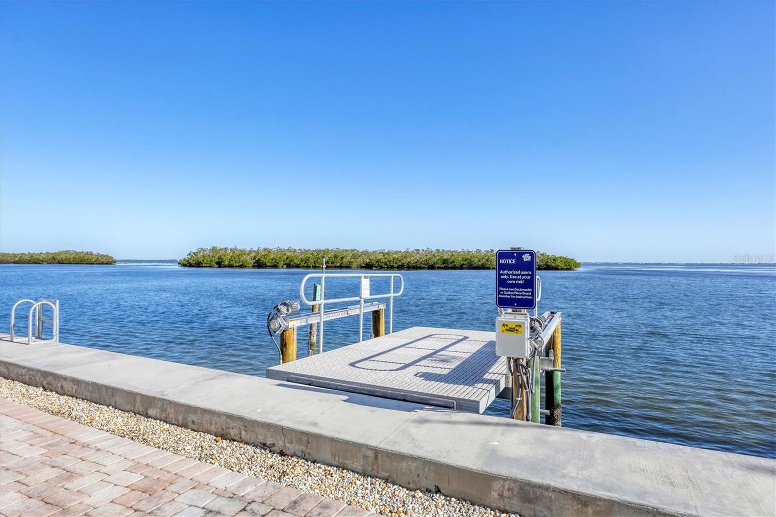 SUTTON PLACE - Residential Lease