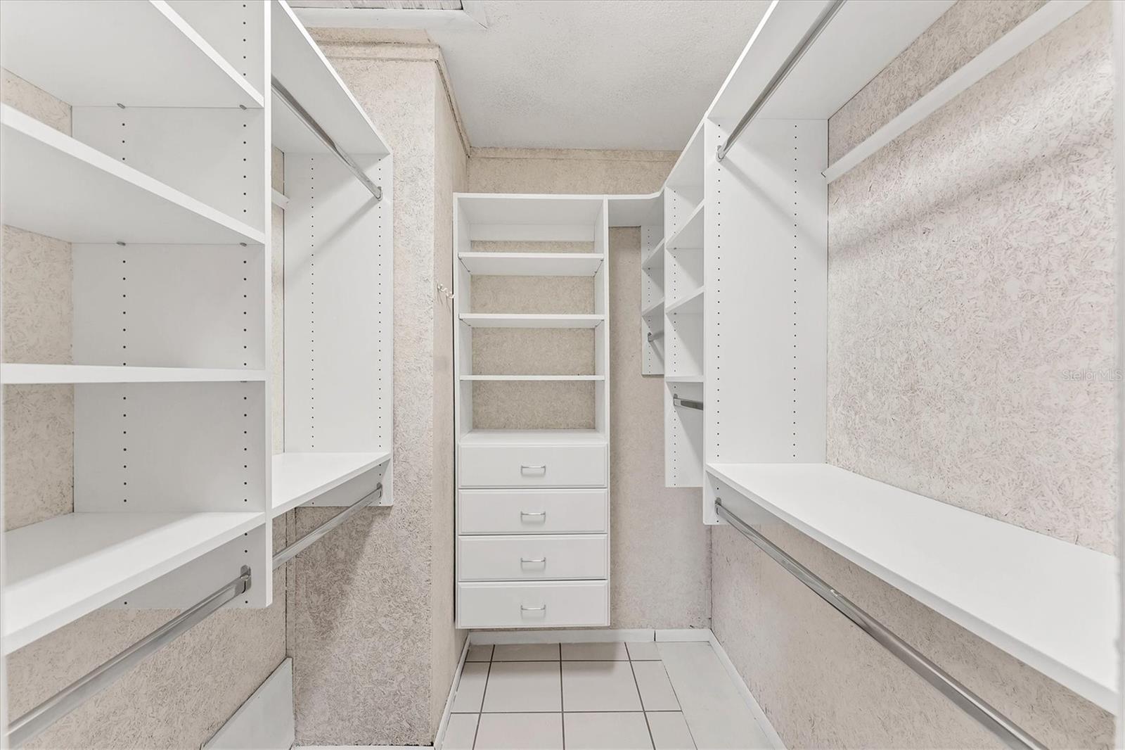 SUTTON PLACE - Residential Lease